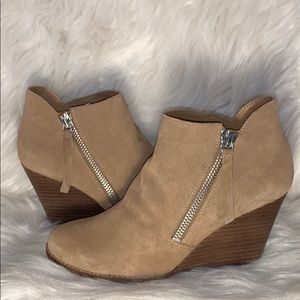 Jessica Simpson booties